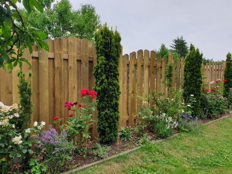Fence Panel Mounting
