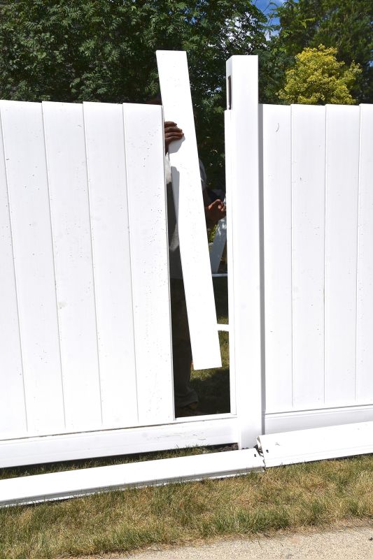Scheduling Your Fence Mounting